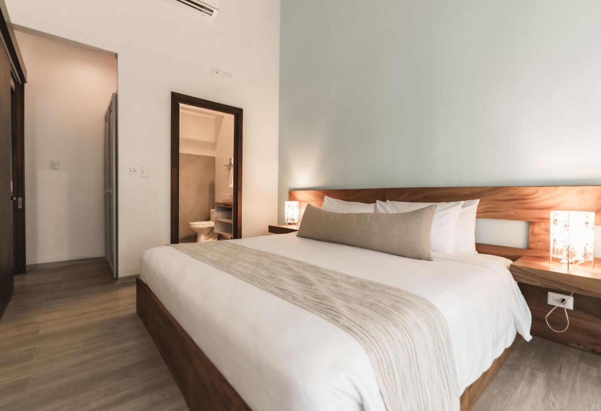 Bahia Del Sol Beach Front Boutique 4*