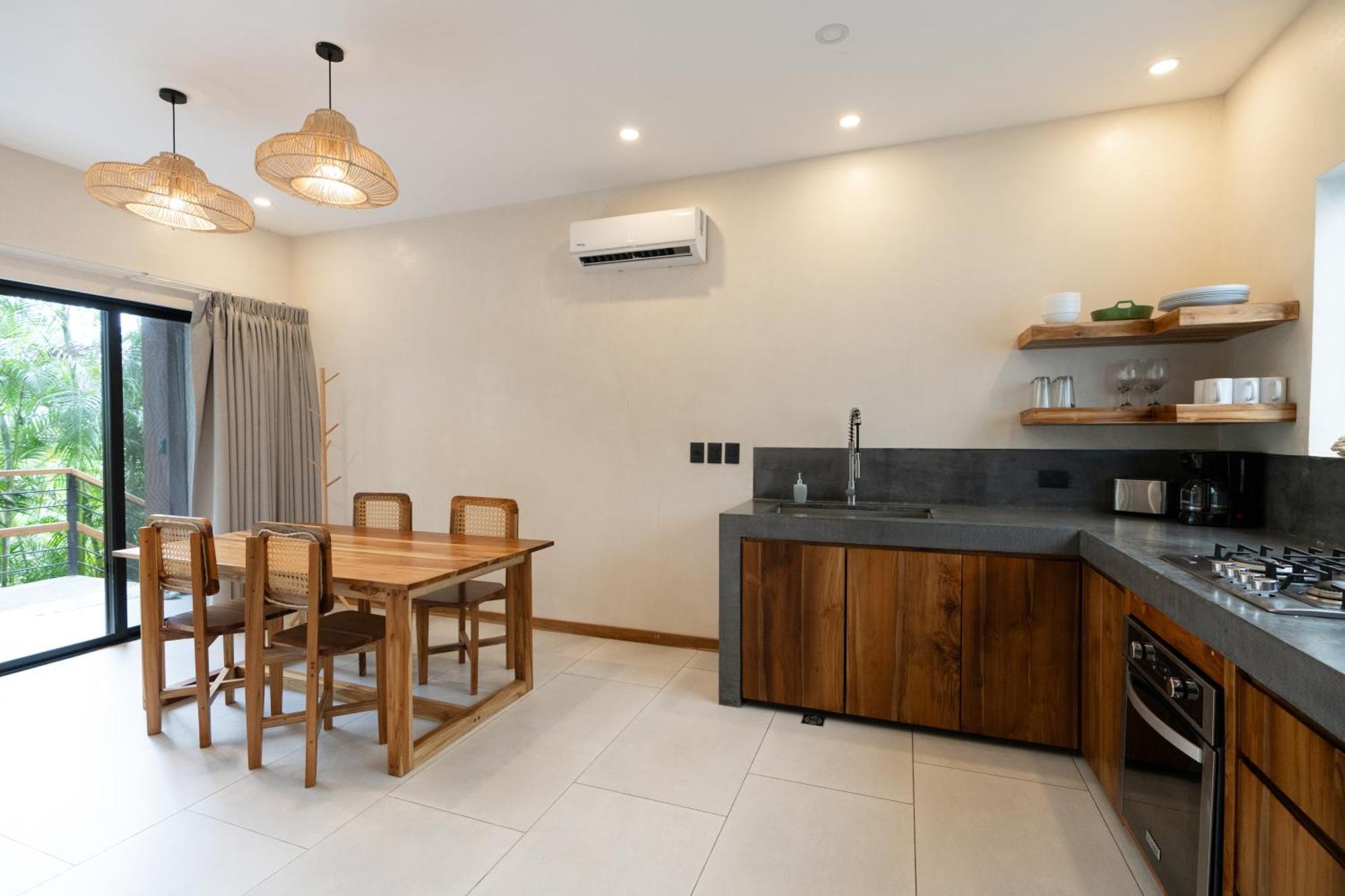 Aparthotel Ohana Playa Santa Teresa (Puntarenas)