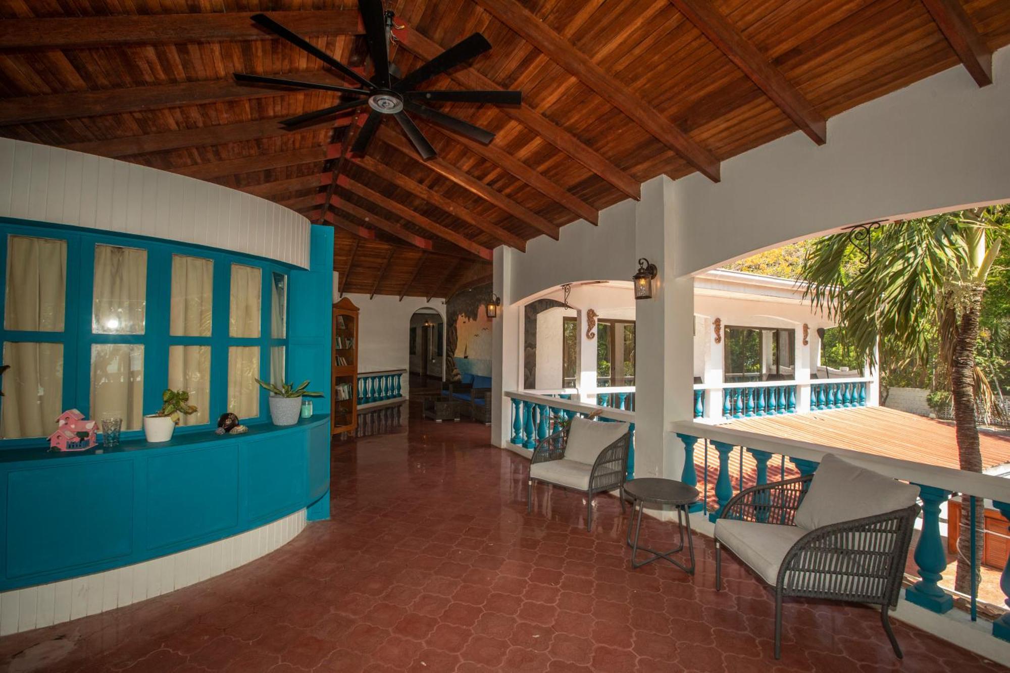 Hotel El Velero 3*