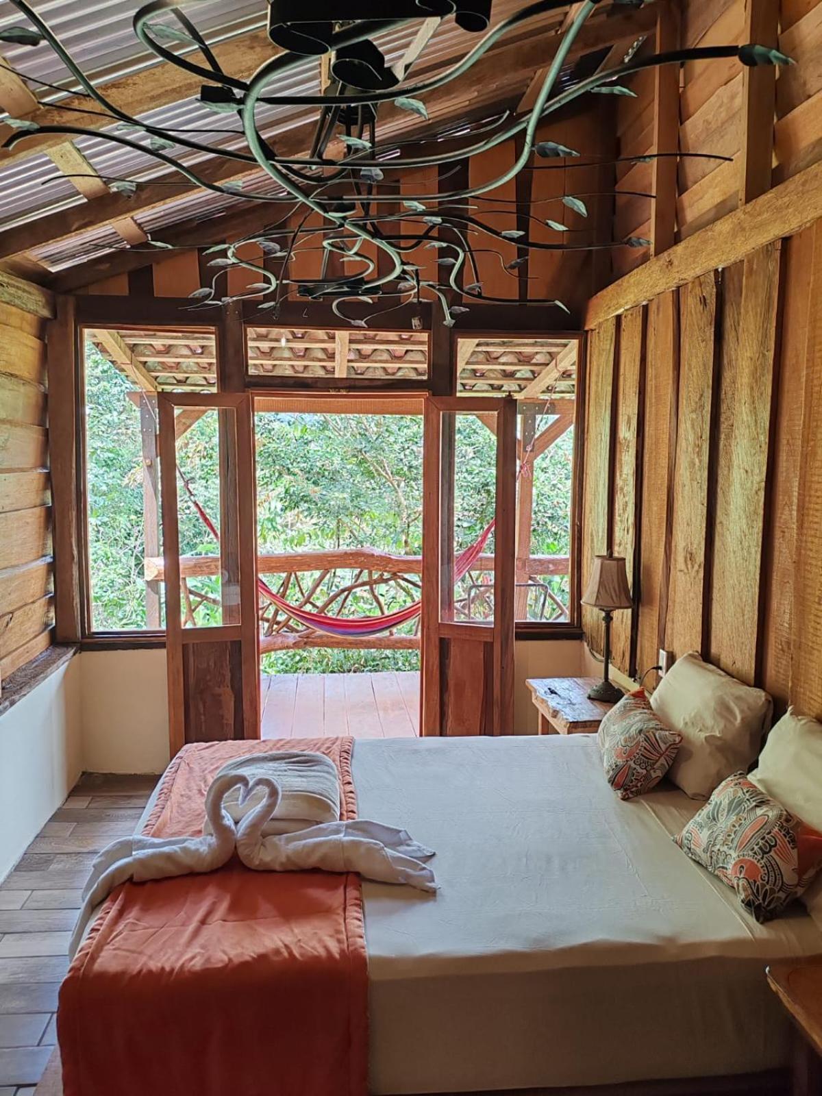 Lodge La Tigra Rainforest La Fortuna