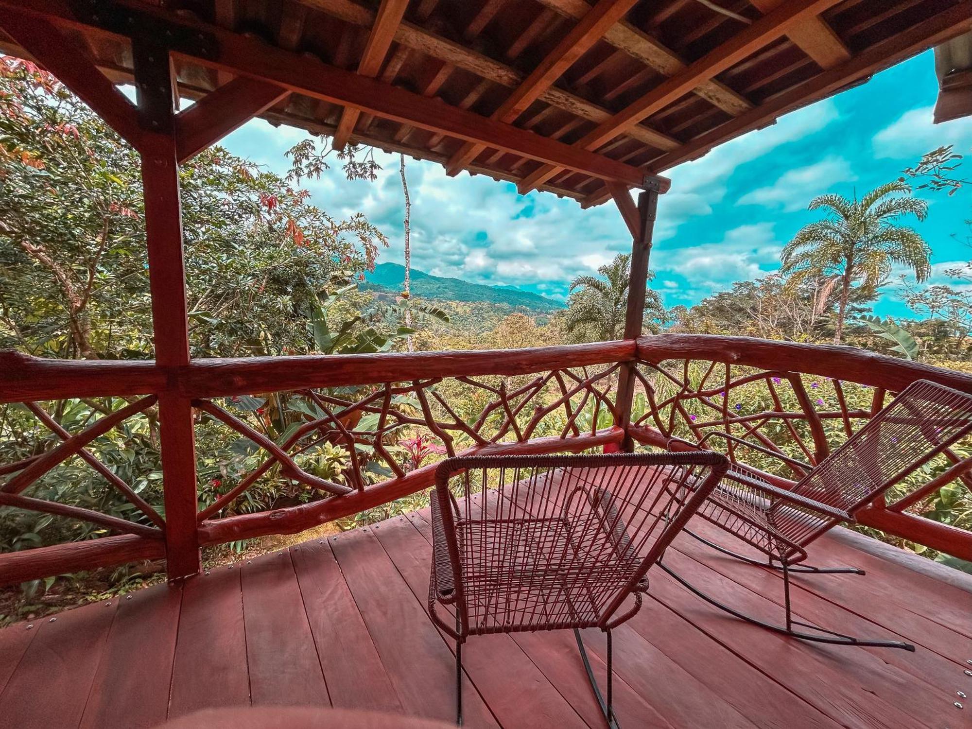 Lodge La Tigra Rainforest *
