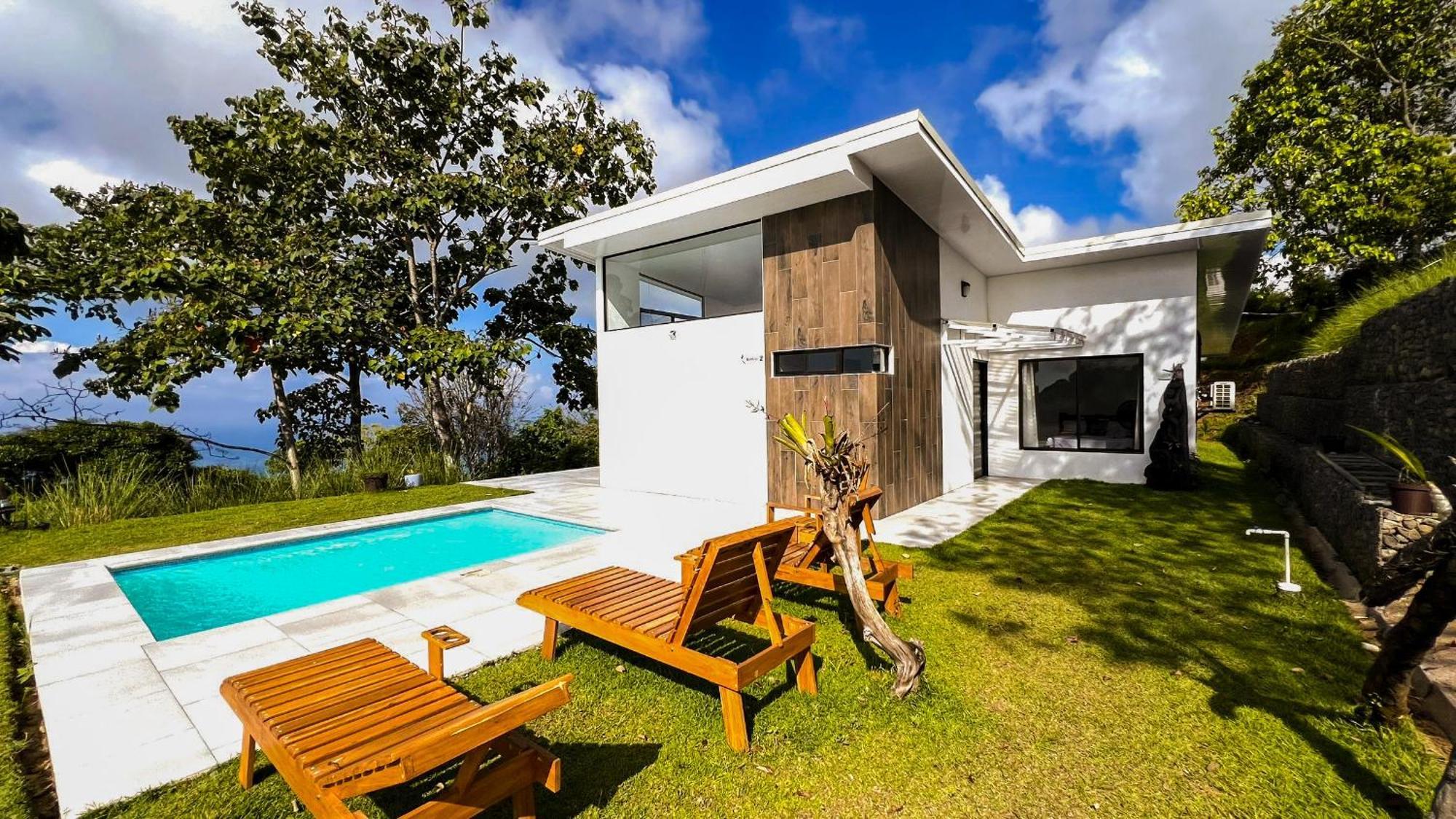 Canavida & Holiday home