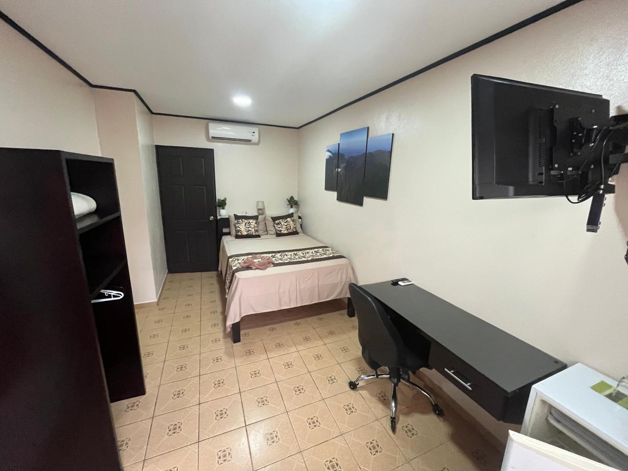 Hotel Del Rio 3*