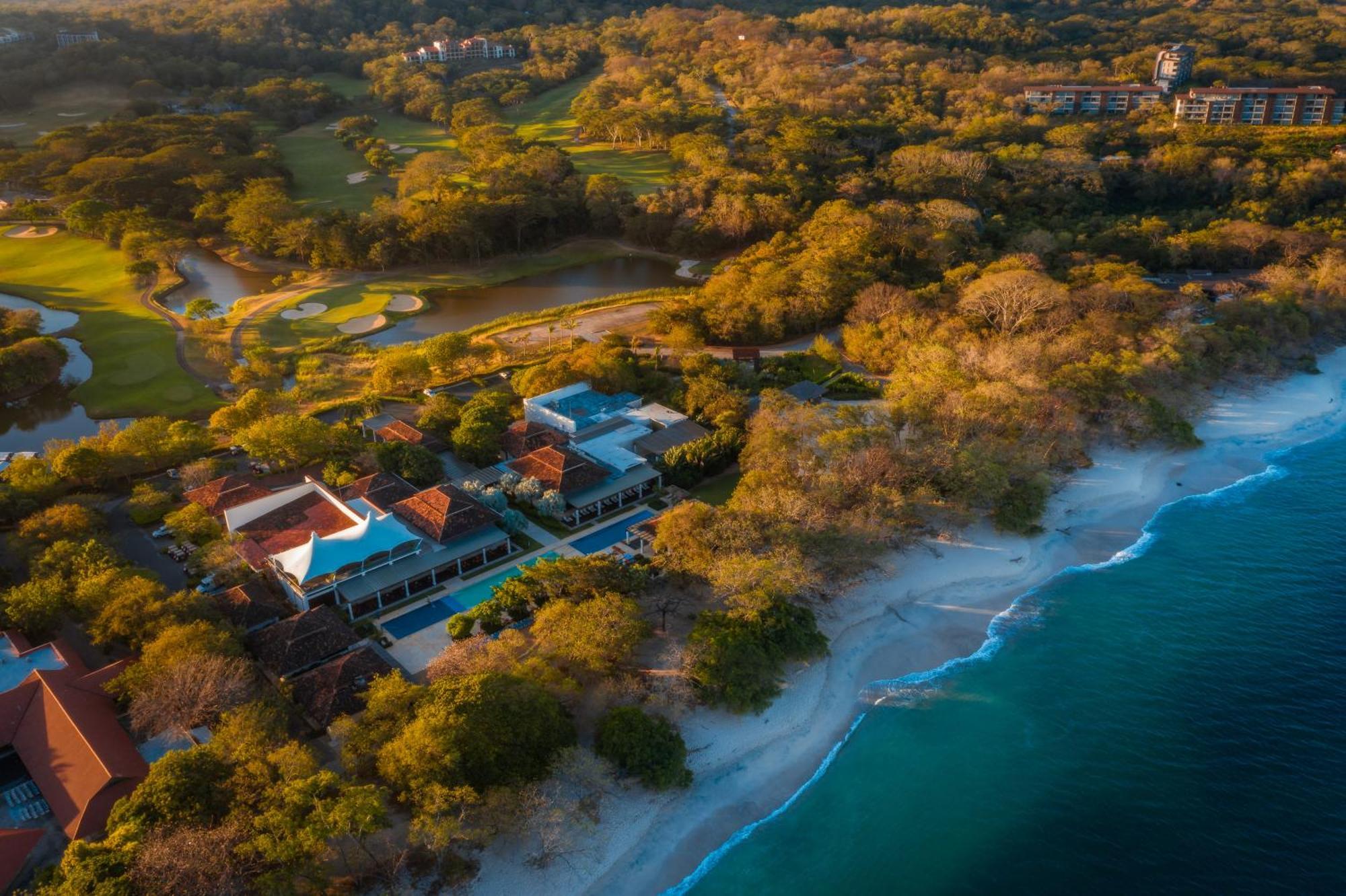 Nuri Villa Brasilito