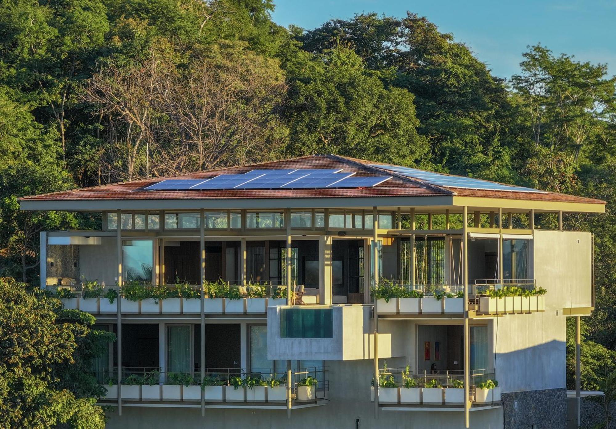 Villa Nuri *