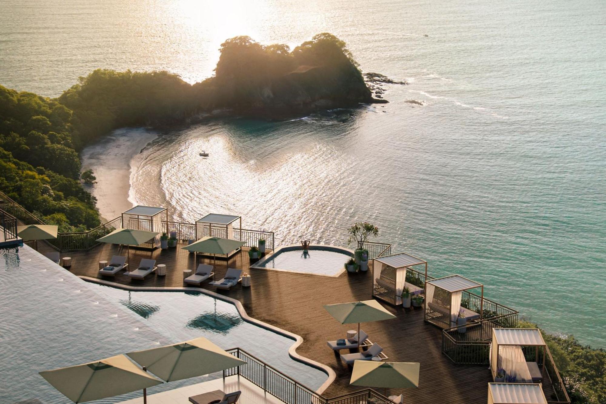 Nekajui, A Ritz-carlton Reserve