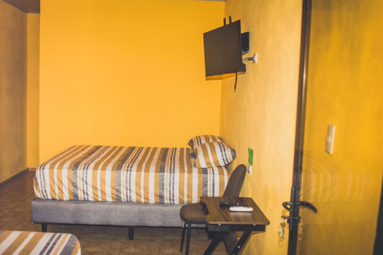 Hotel Cabinas Dobles Cobano Tambor (Puntarenas)