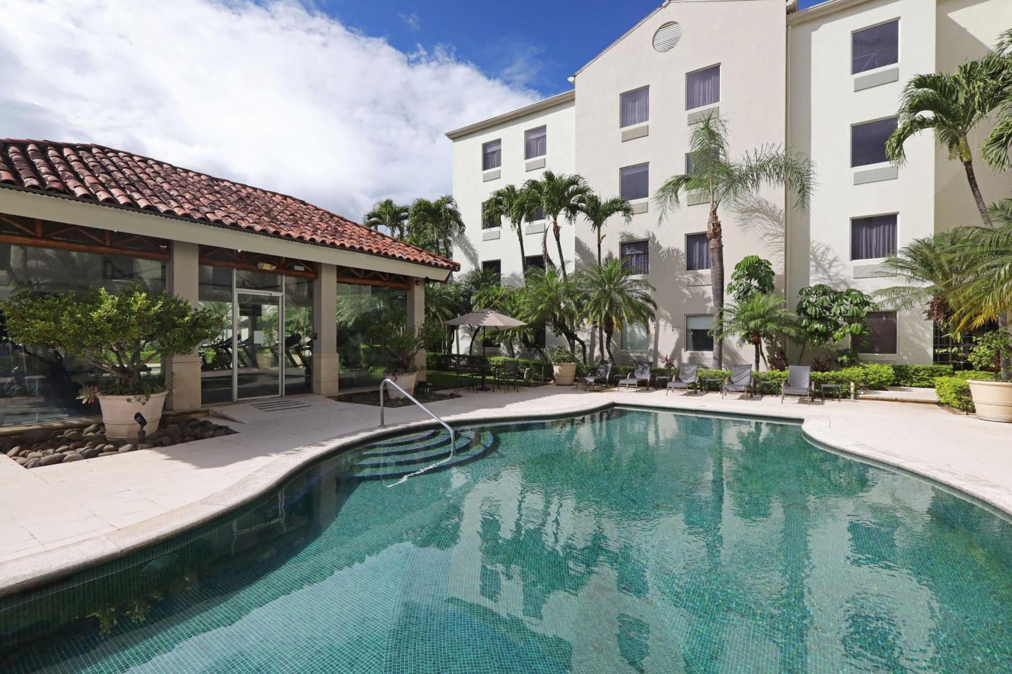 Hotel Four Points By Sheraton Costa Rica 4*