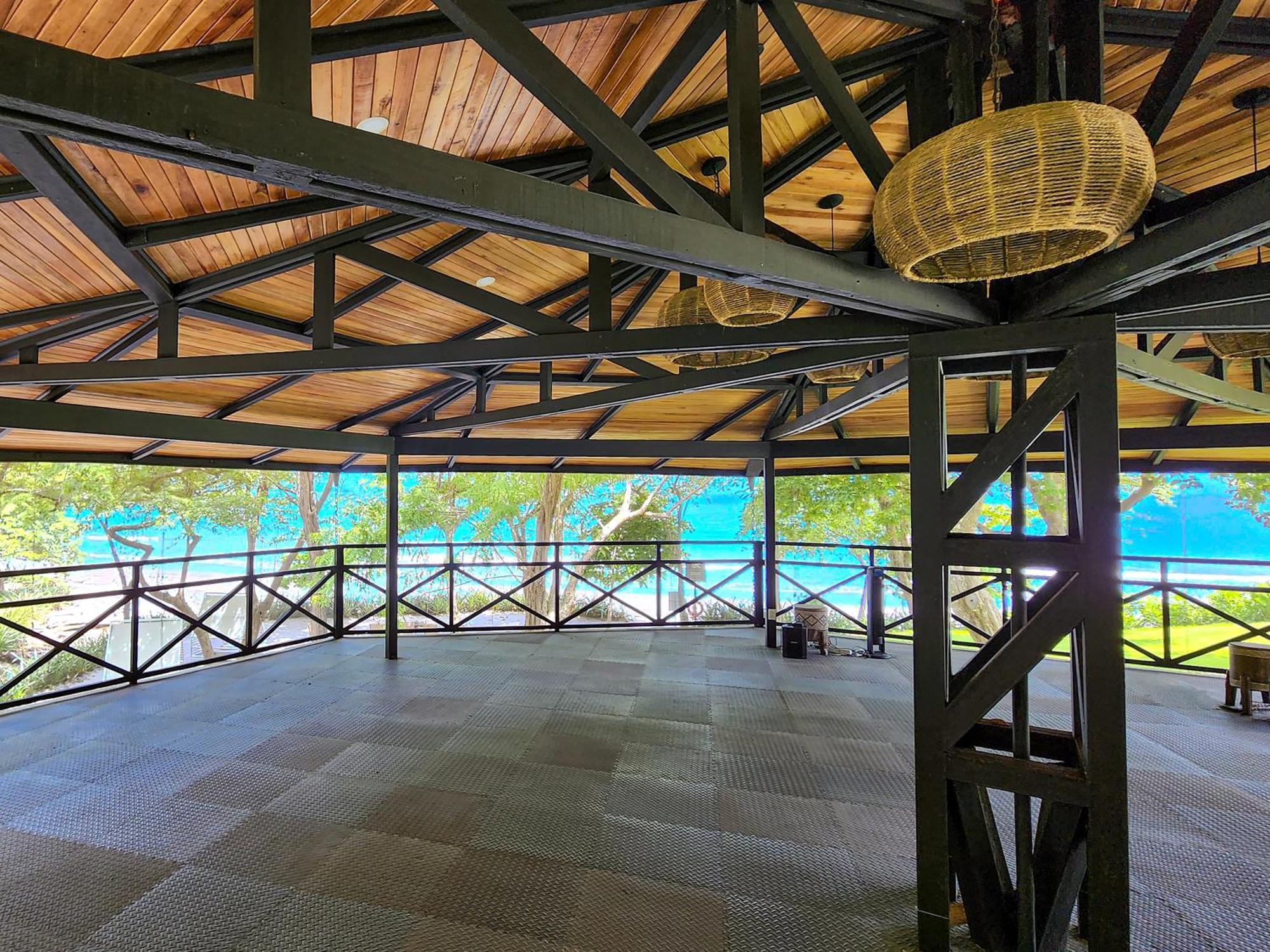 Reunion And Wellness Center Hotel