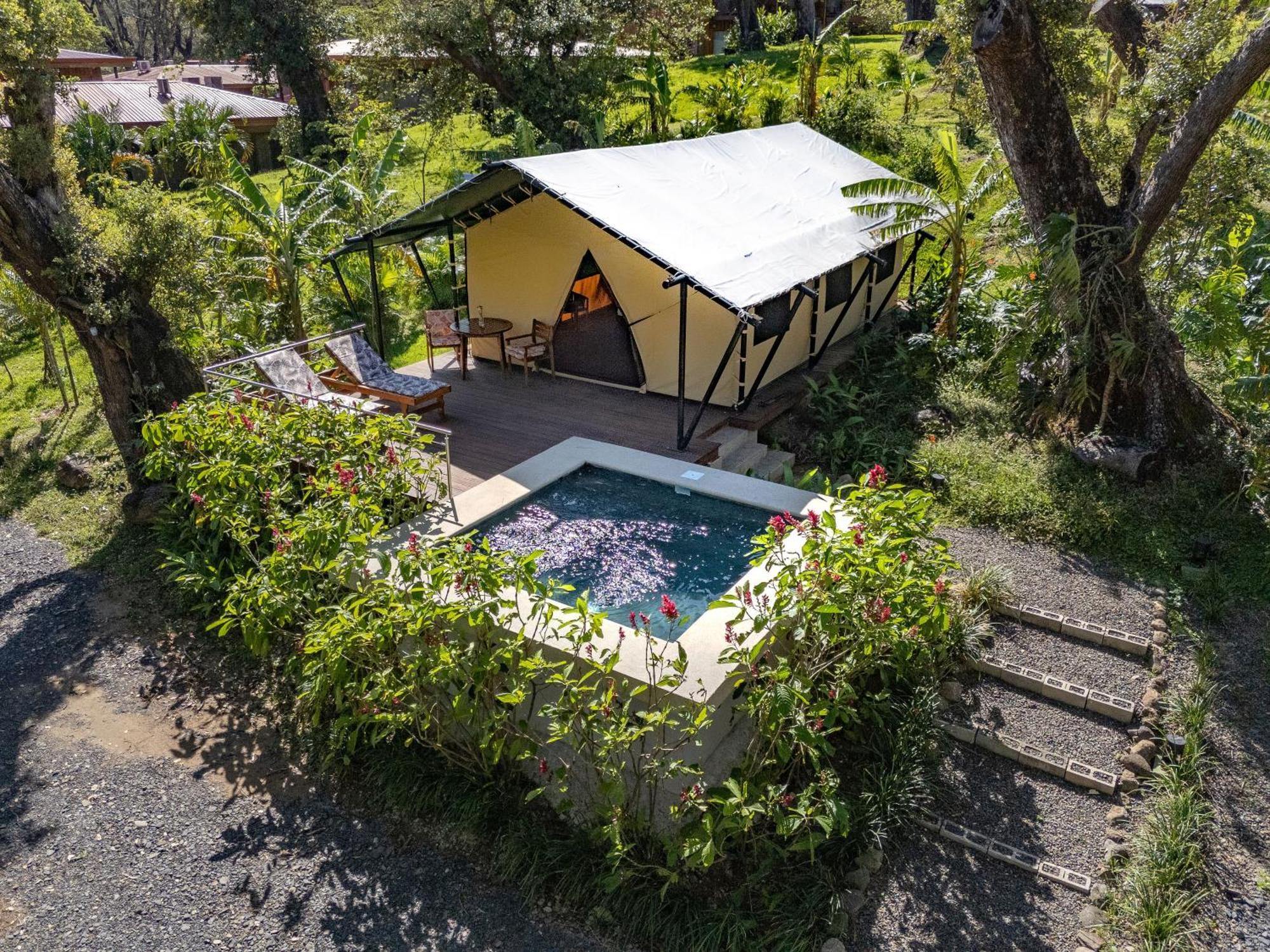 Hacienda Guachipelin Volcano Ranch & Hot Springs Hotel Liberia