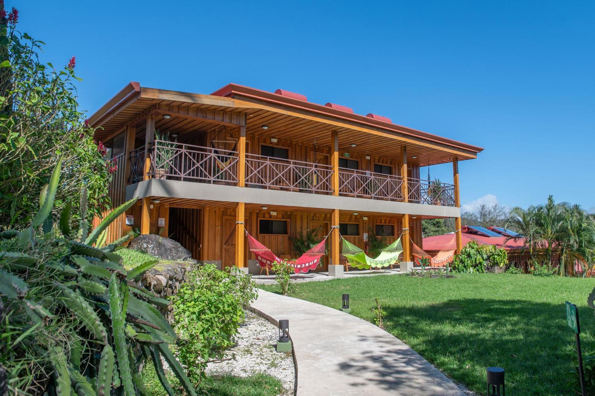 Hotel Hacienda Guachipelin Volcano Ranch & Hot Springs