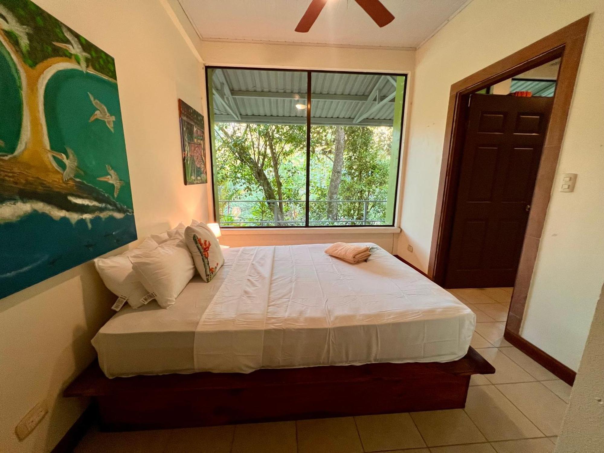 Zen Zaru Jungle Retreat Wildlife, Spa & Sea Views * Quepos