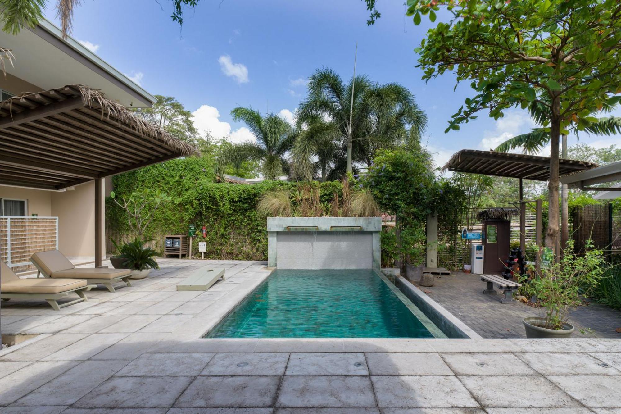 Bay Boutique Hotel, & (adults Only)