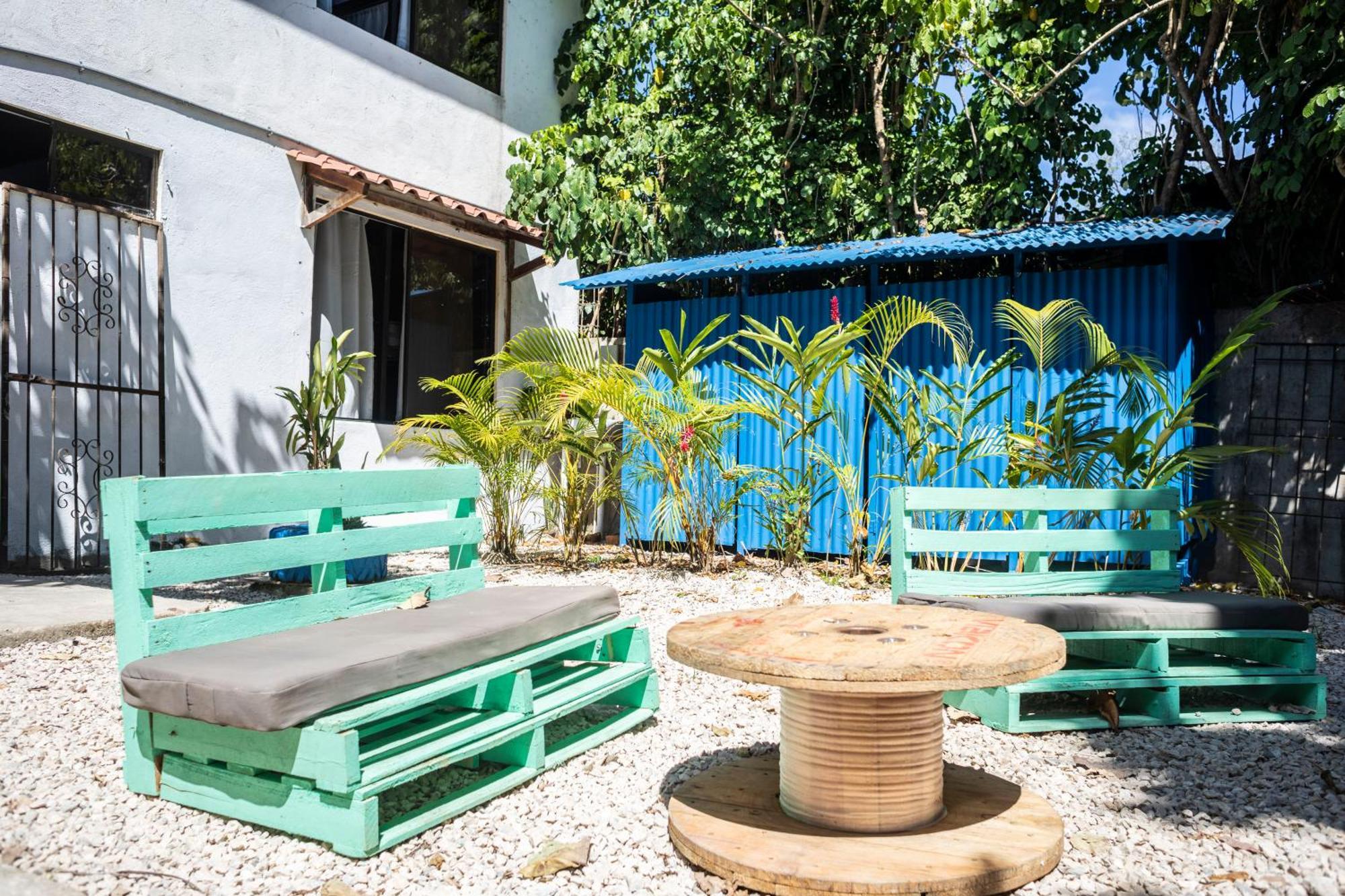 Argdivan Hostel