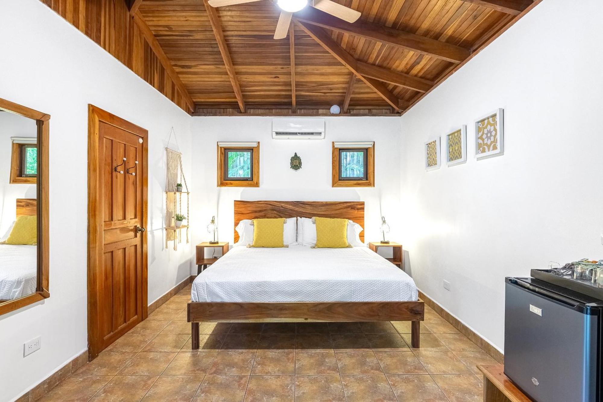 Makanas Bed & Breakfast Playa Santa Teresa (Puntarenas)