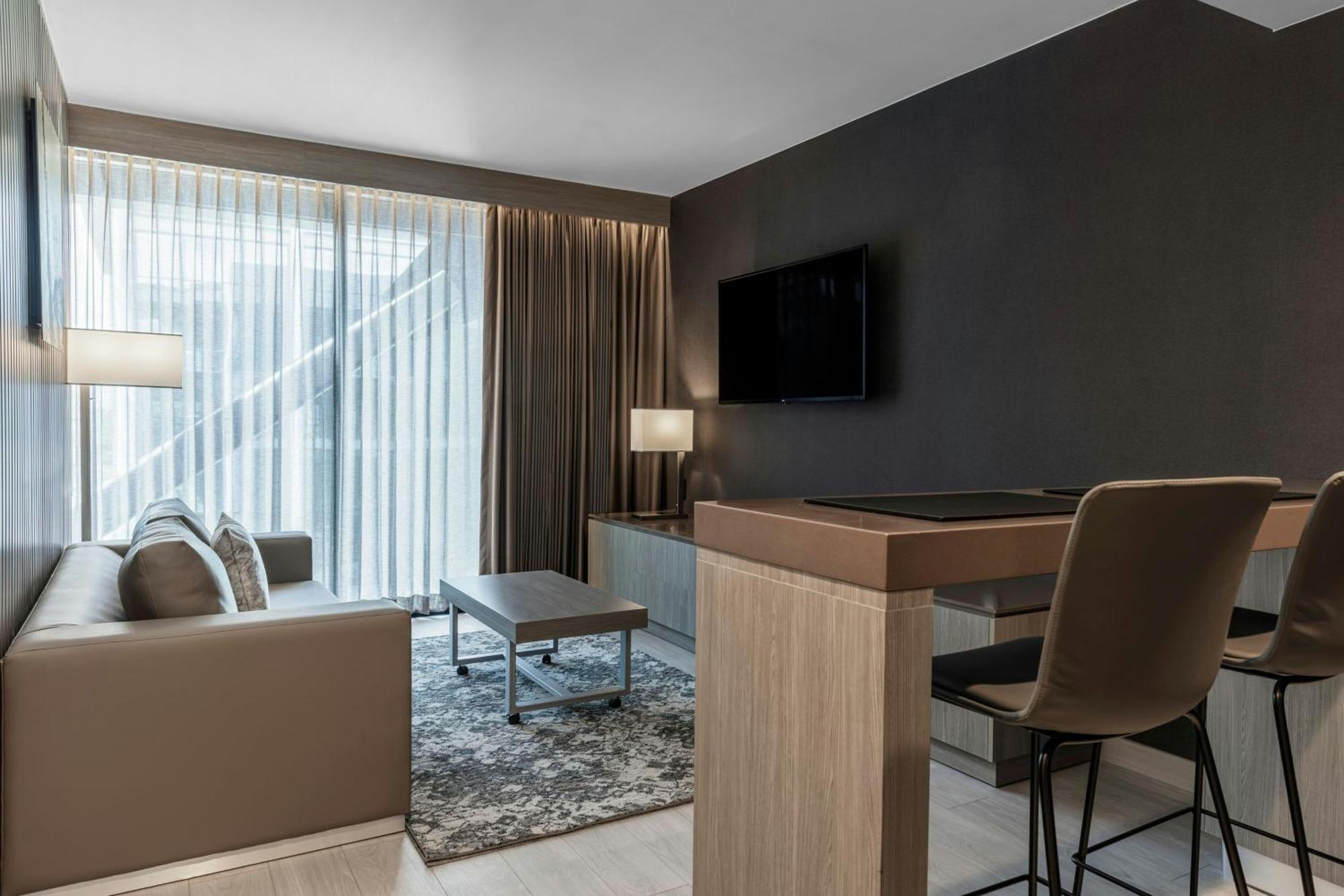 Hotel Ac Airport Belen 4*