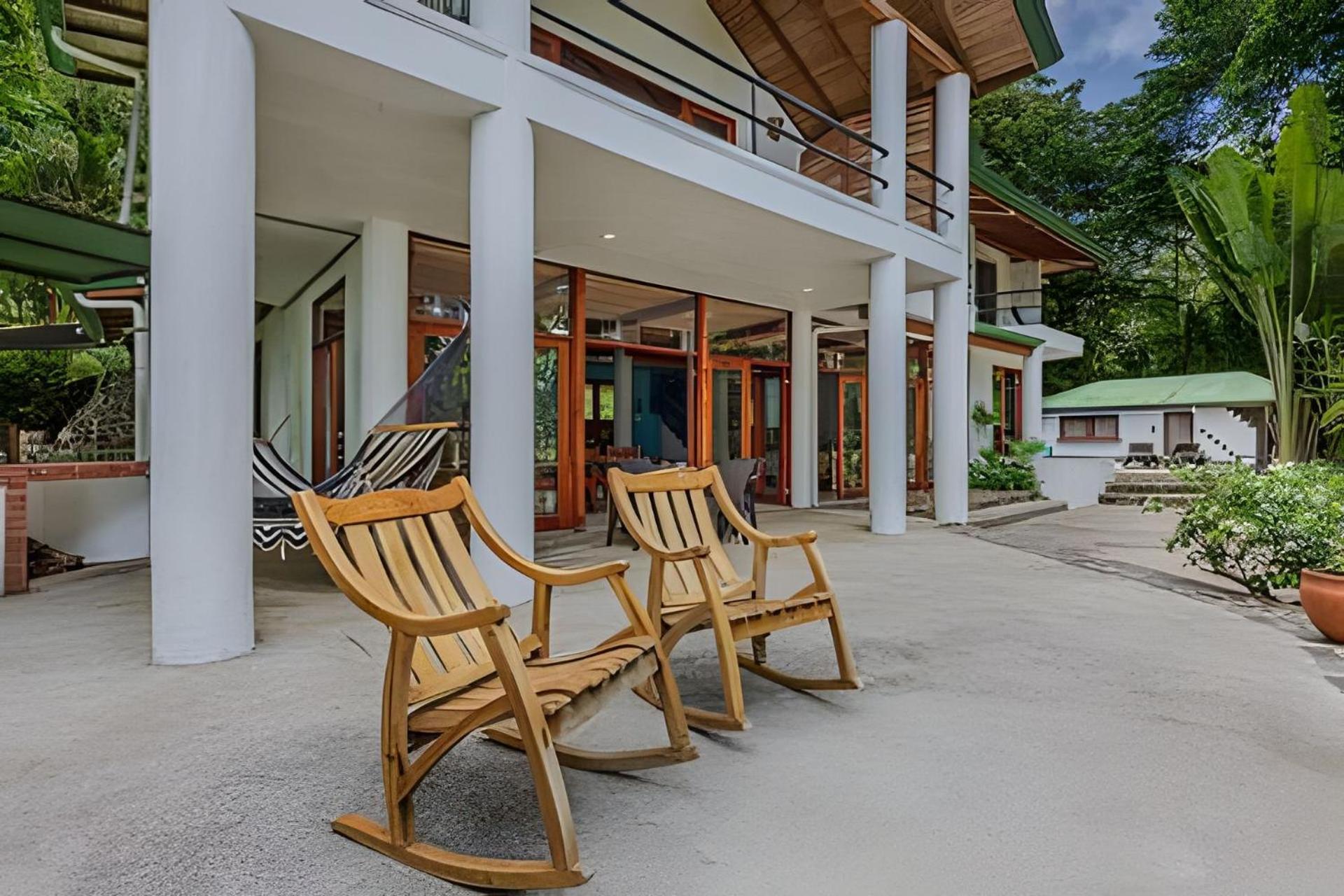 The Jungle Bed & Breakfast