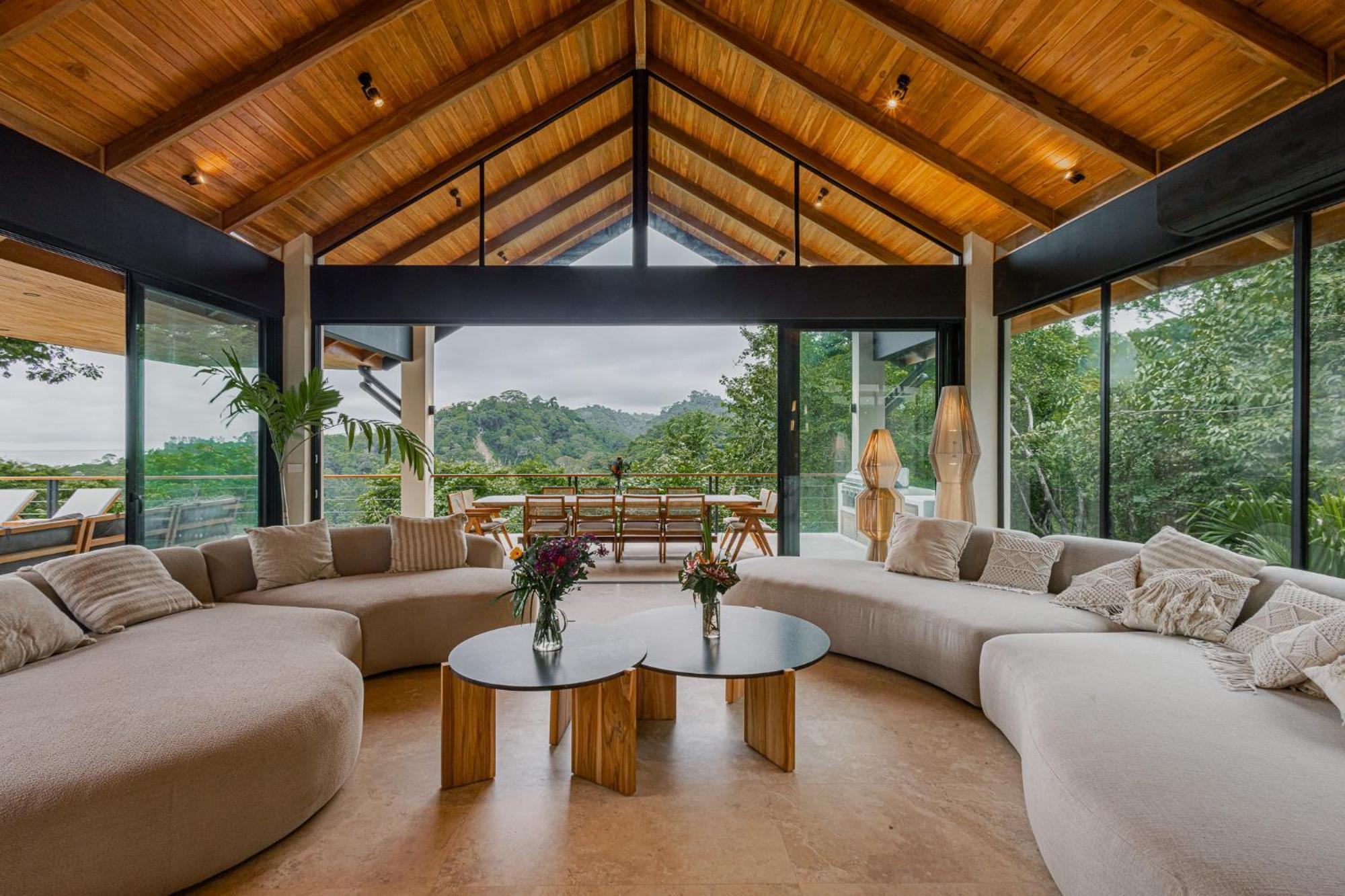 Bahia Lodge