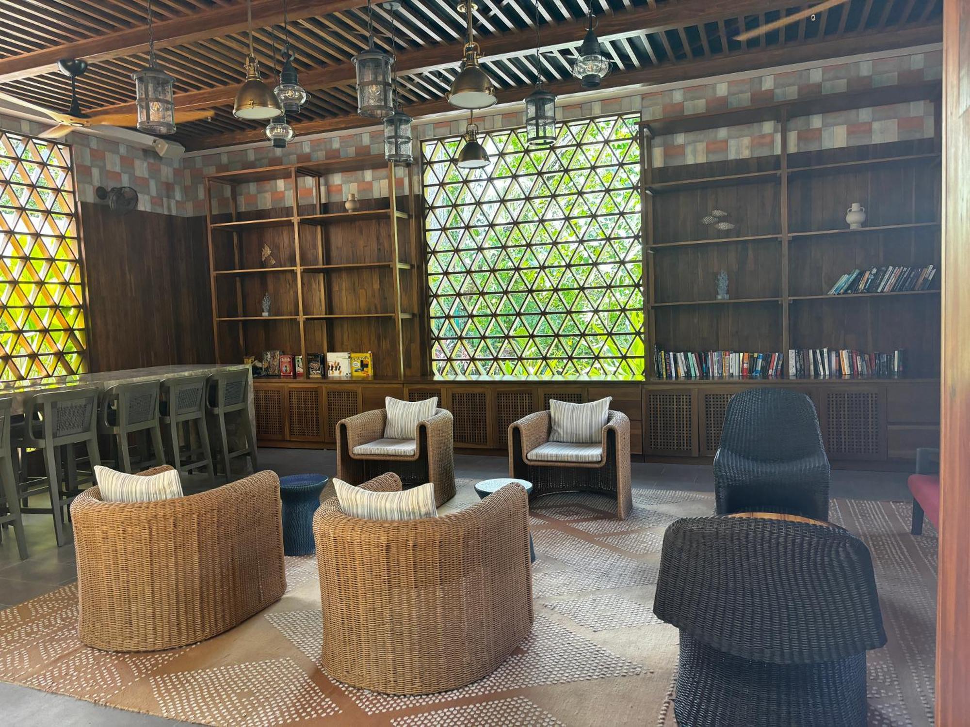 2-bedroom Rainforest & Balcony At Botanika