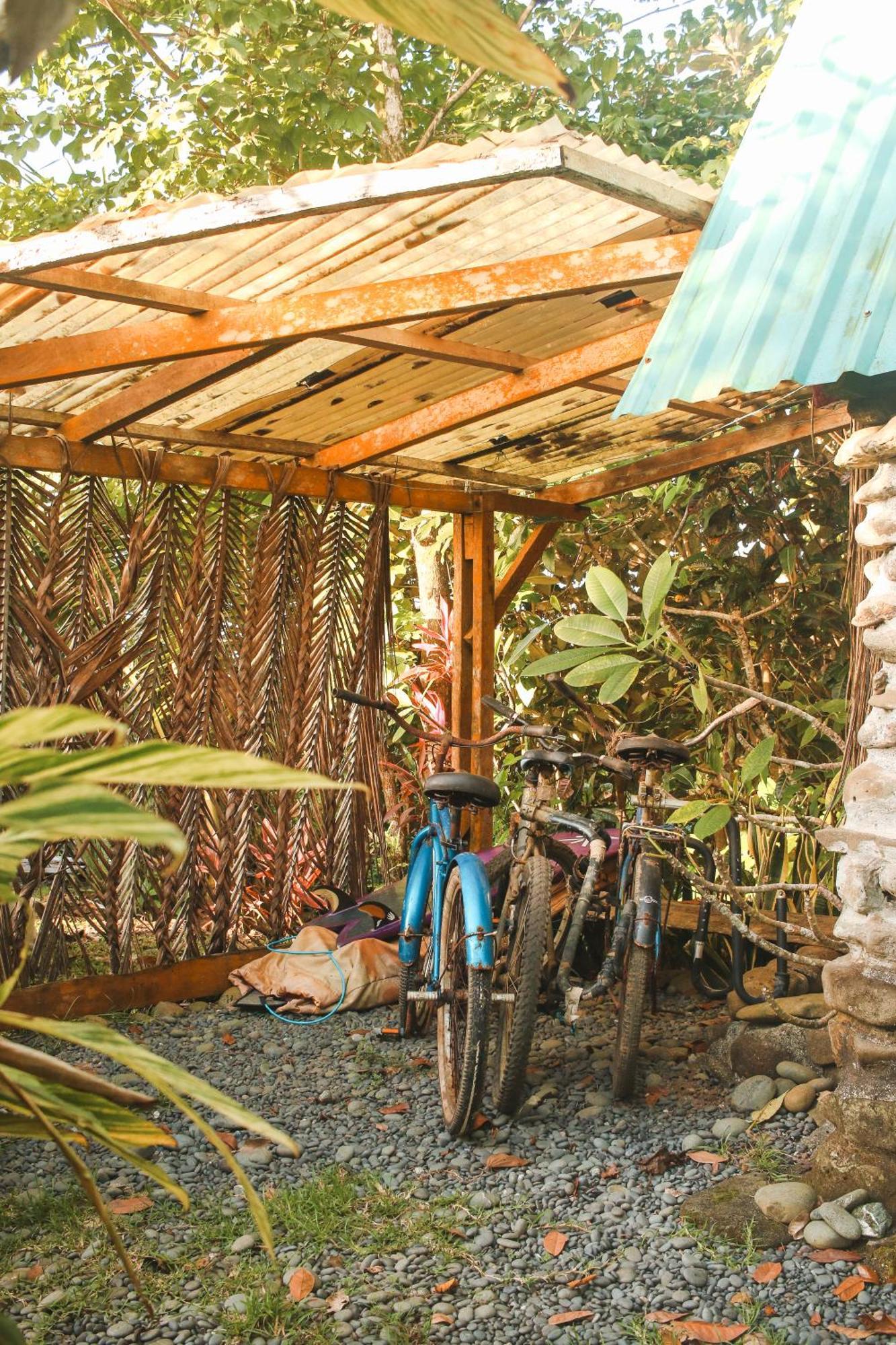 Rustic In Surf Brake * Pavones (Puntarenas)