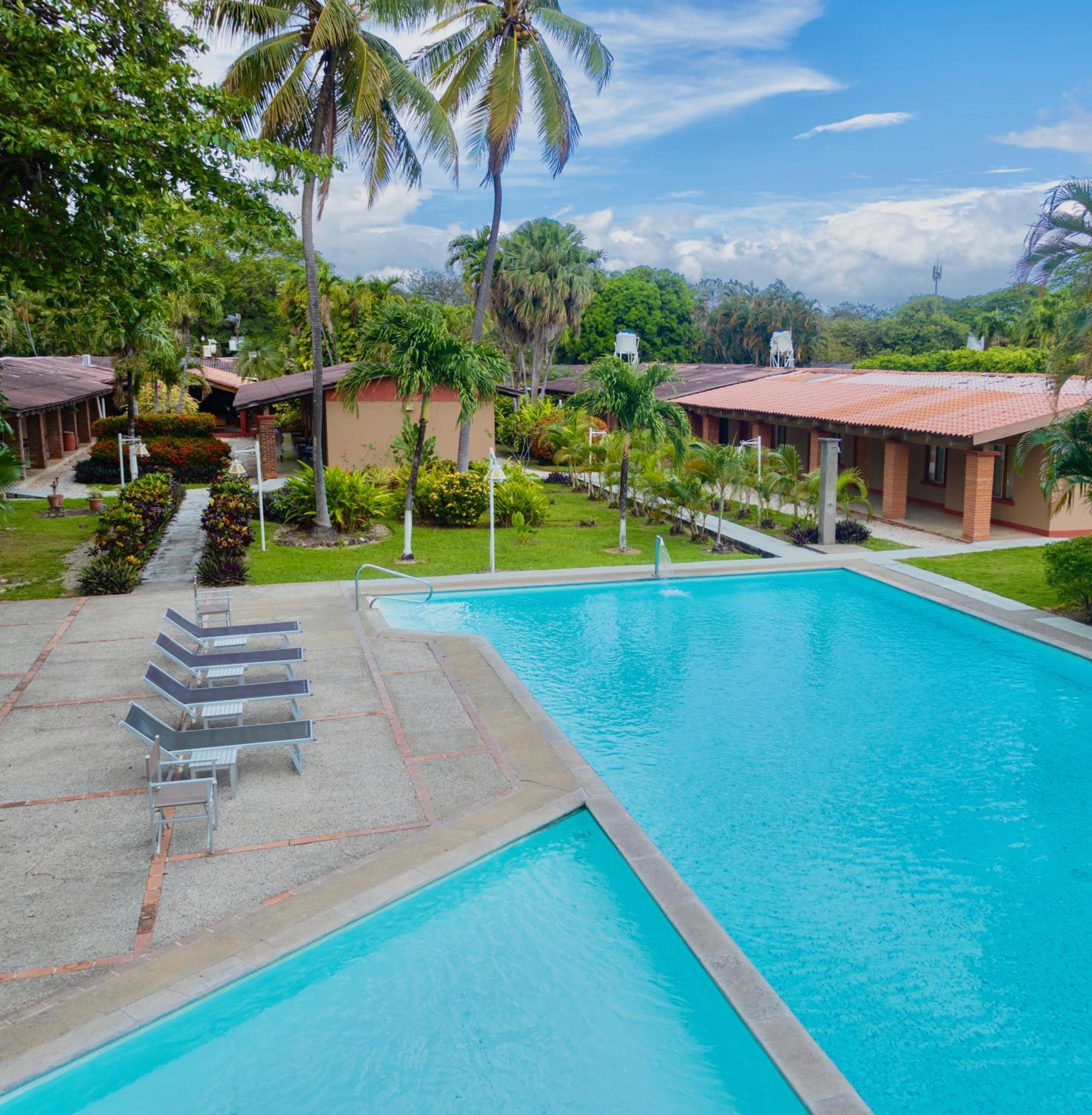 Hotel Las Espuelas, Bar & Restaurant Liberia