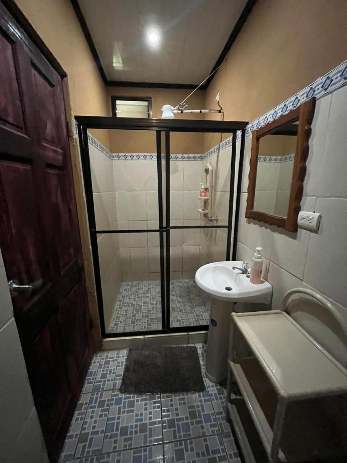 Lodge Cabinas Drake *