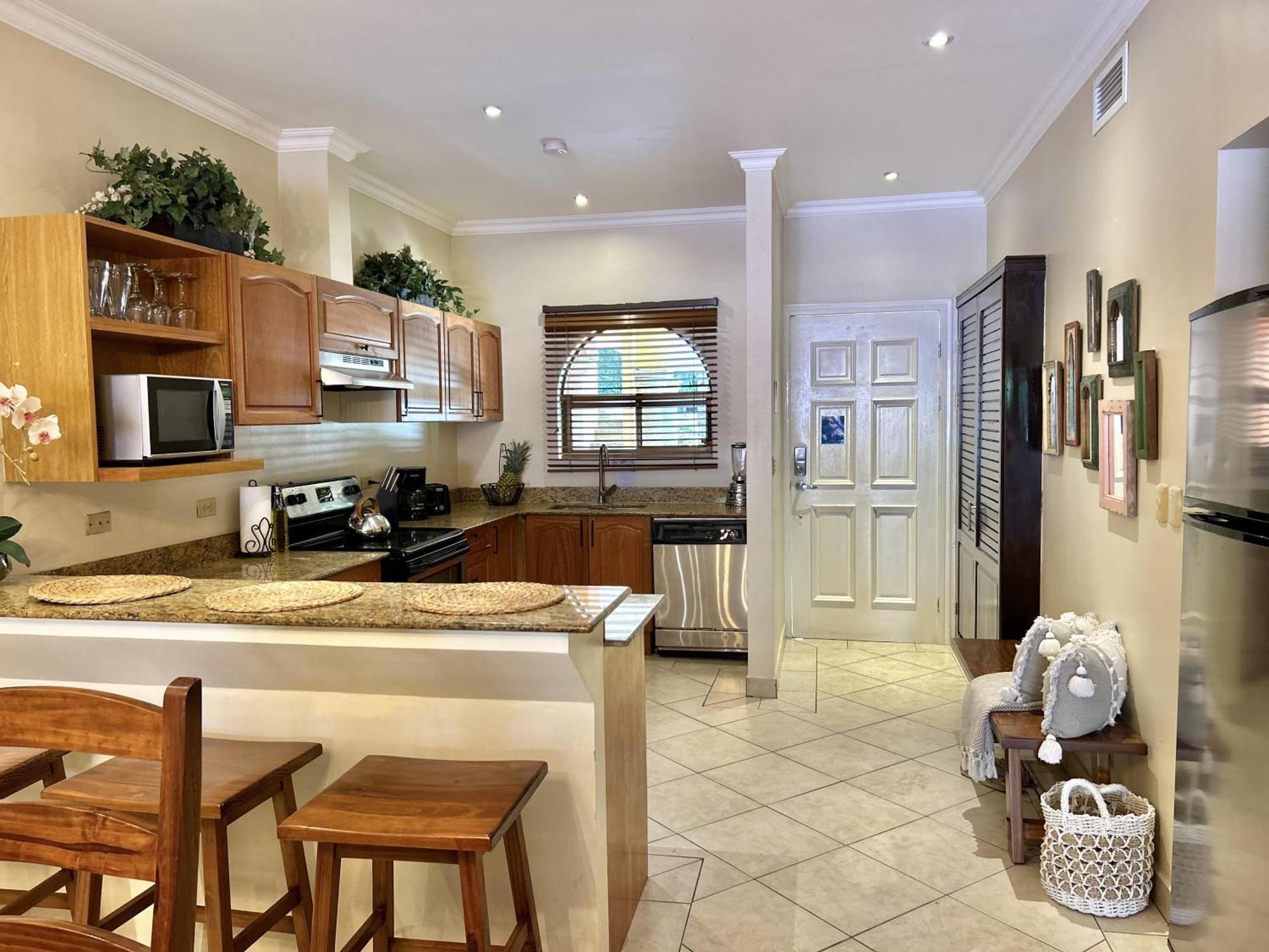 Sunrise 1- 3 Bedroom Poolside
