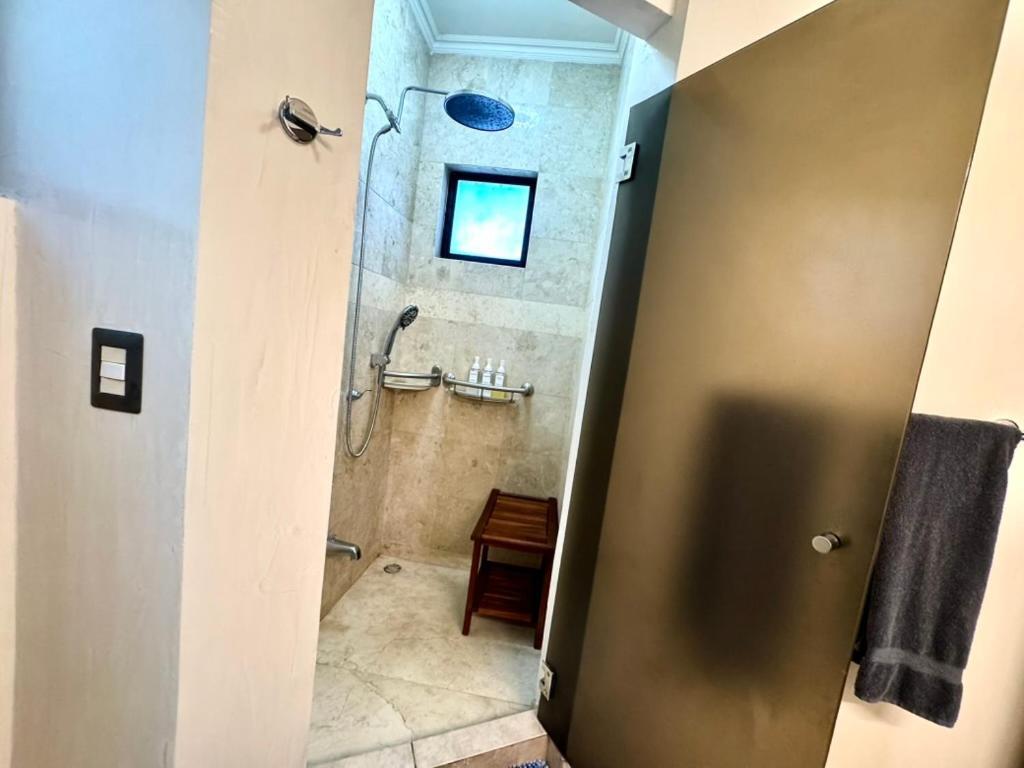 Luxury 2br Escape Near Apartment Tamarindo