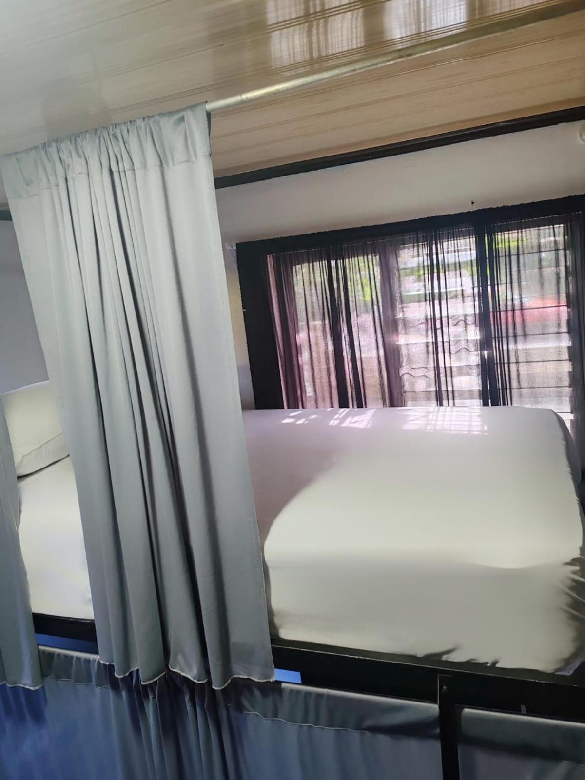Hostel Blackout La Fortuna