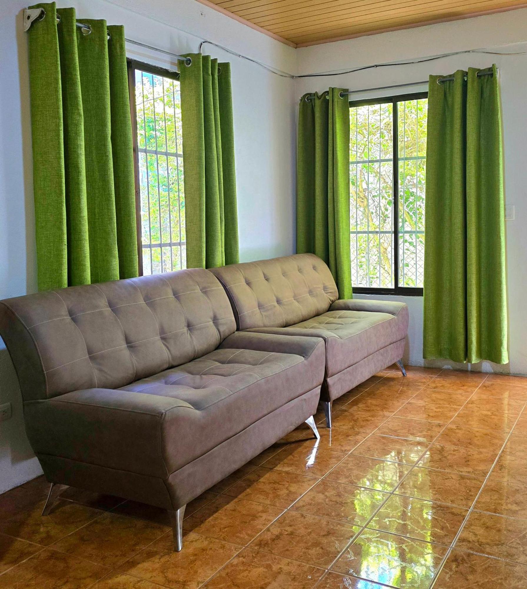 Cattleya - Monteverde, Costa Rica Hostel *