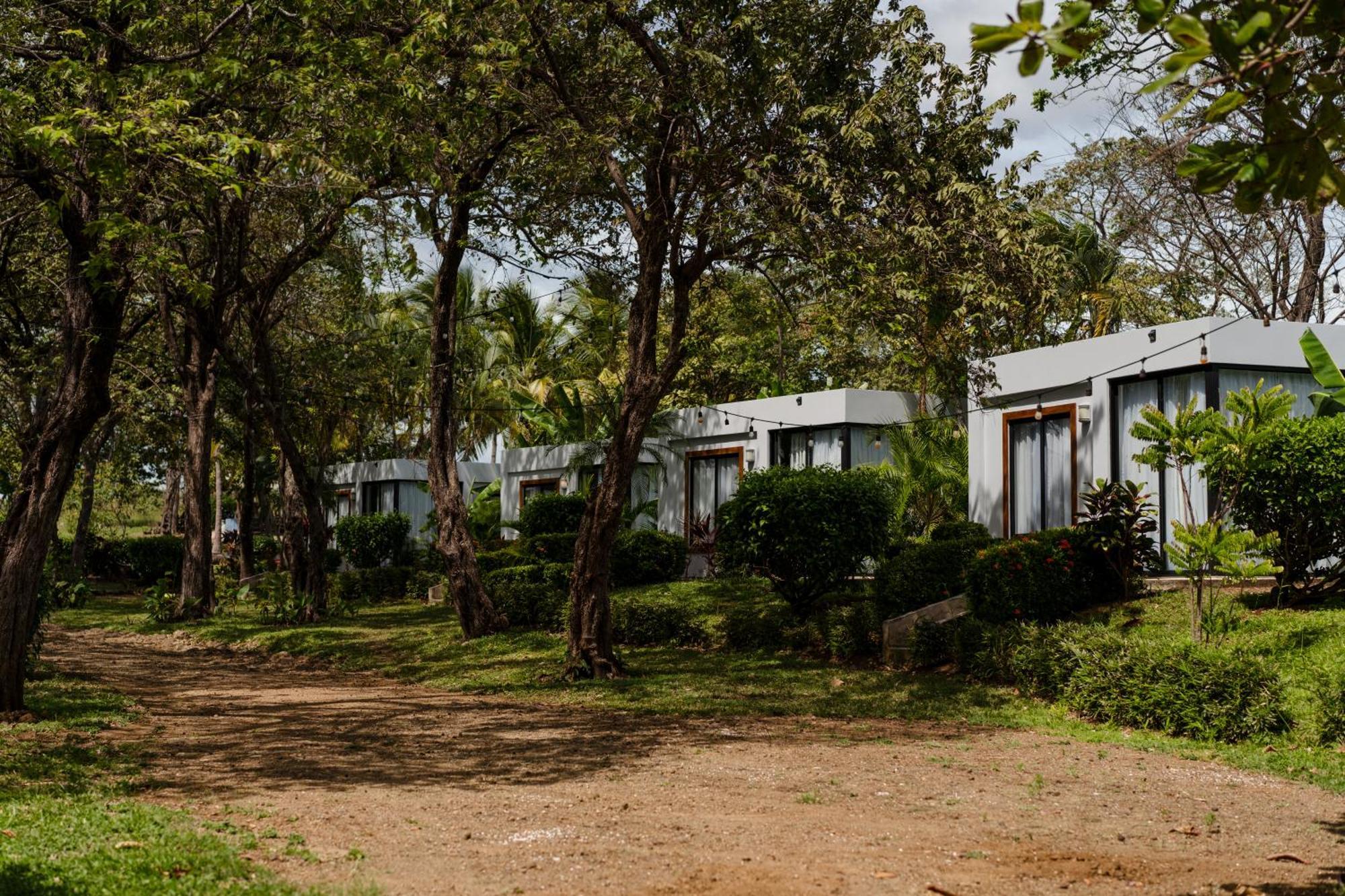 The Bohemian Lagarto Hotel *