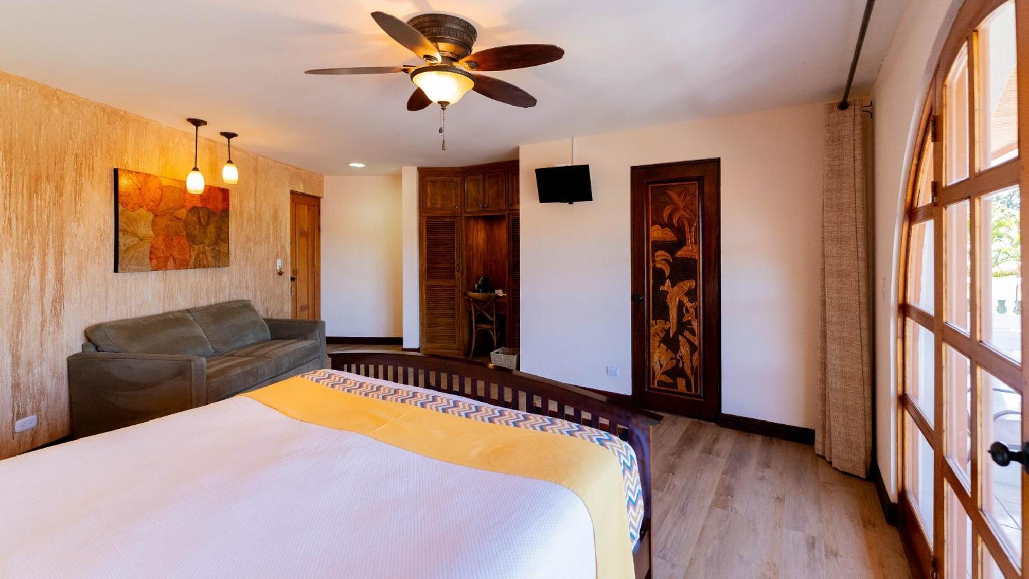 Buena Vista Chic 4*