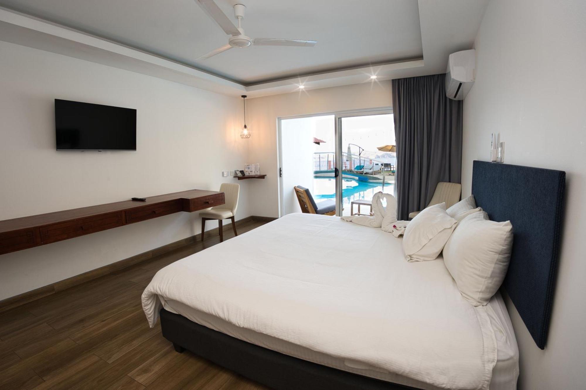 Dunama Hotel *