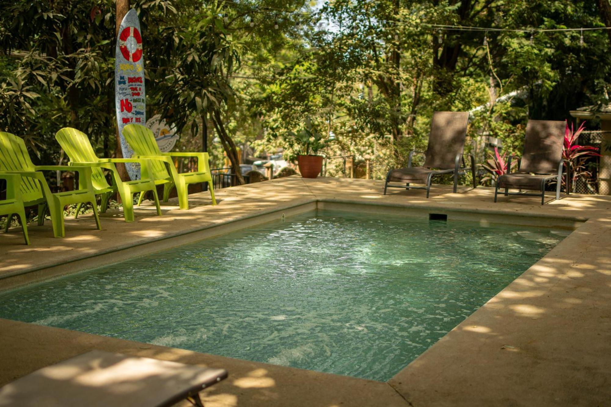 Hostel Casa Pura Vida Surf - Costa Rica
