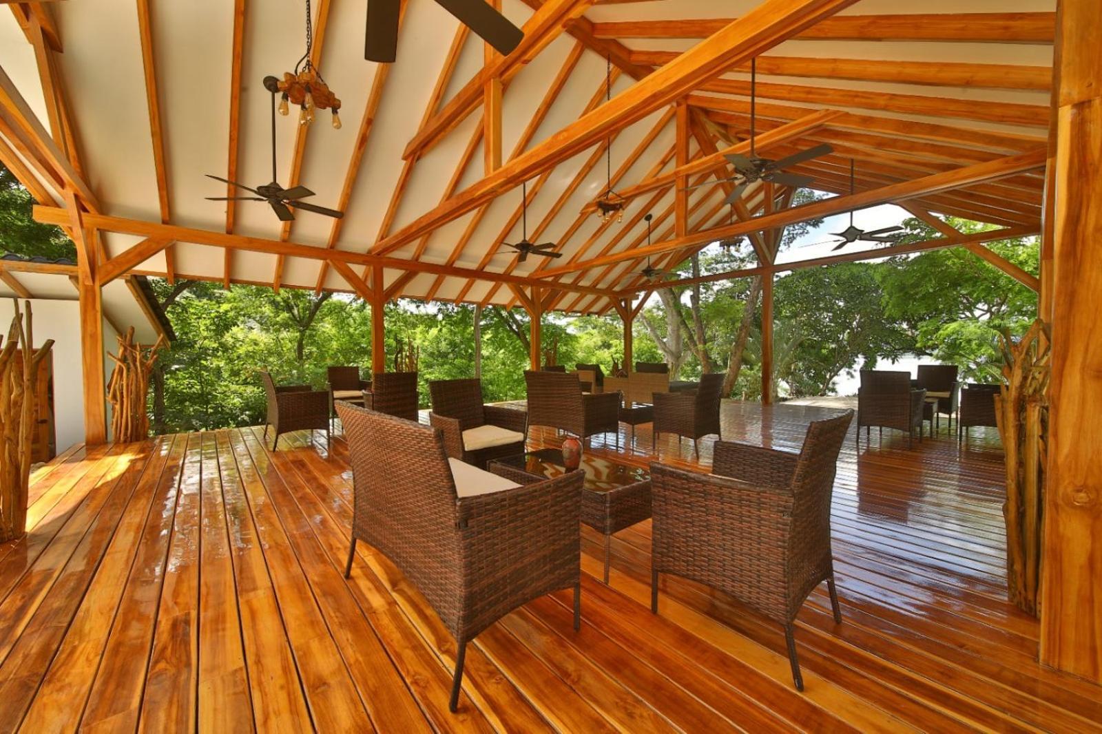 Playa Leona Resort