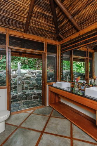 Lodge Pacuare By Boeena *