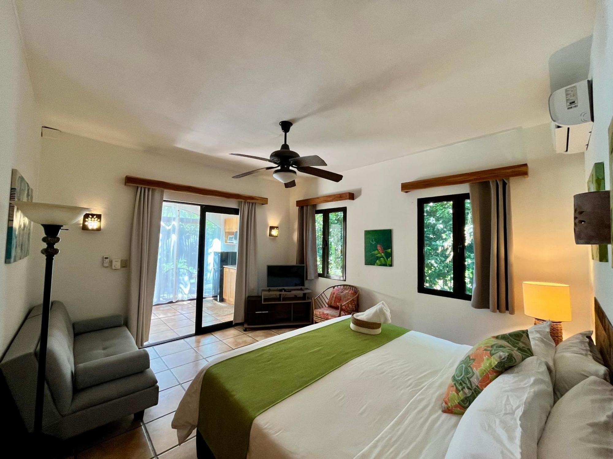 Cantarana Hotel 3*