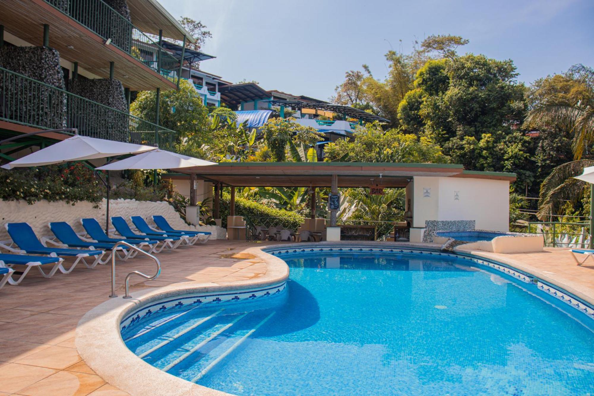Tabulia Tree Hotel