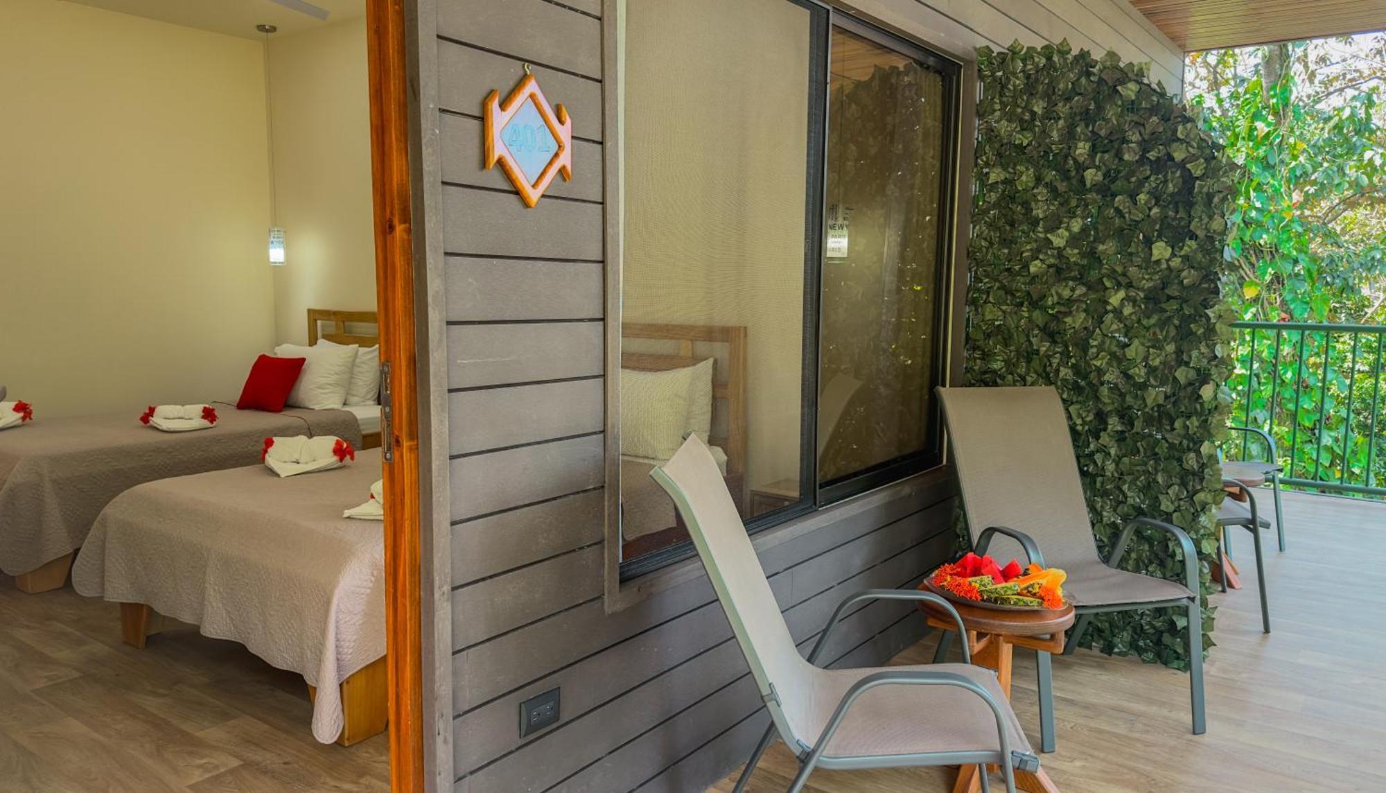 Tabulia Tree Hotel