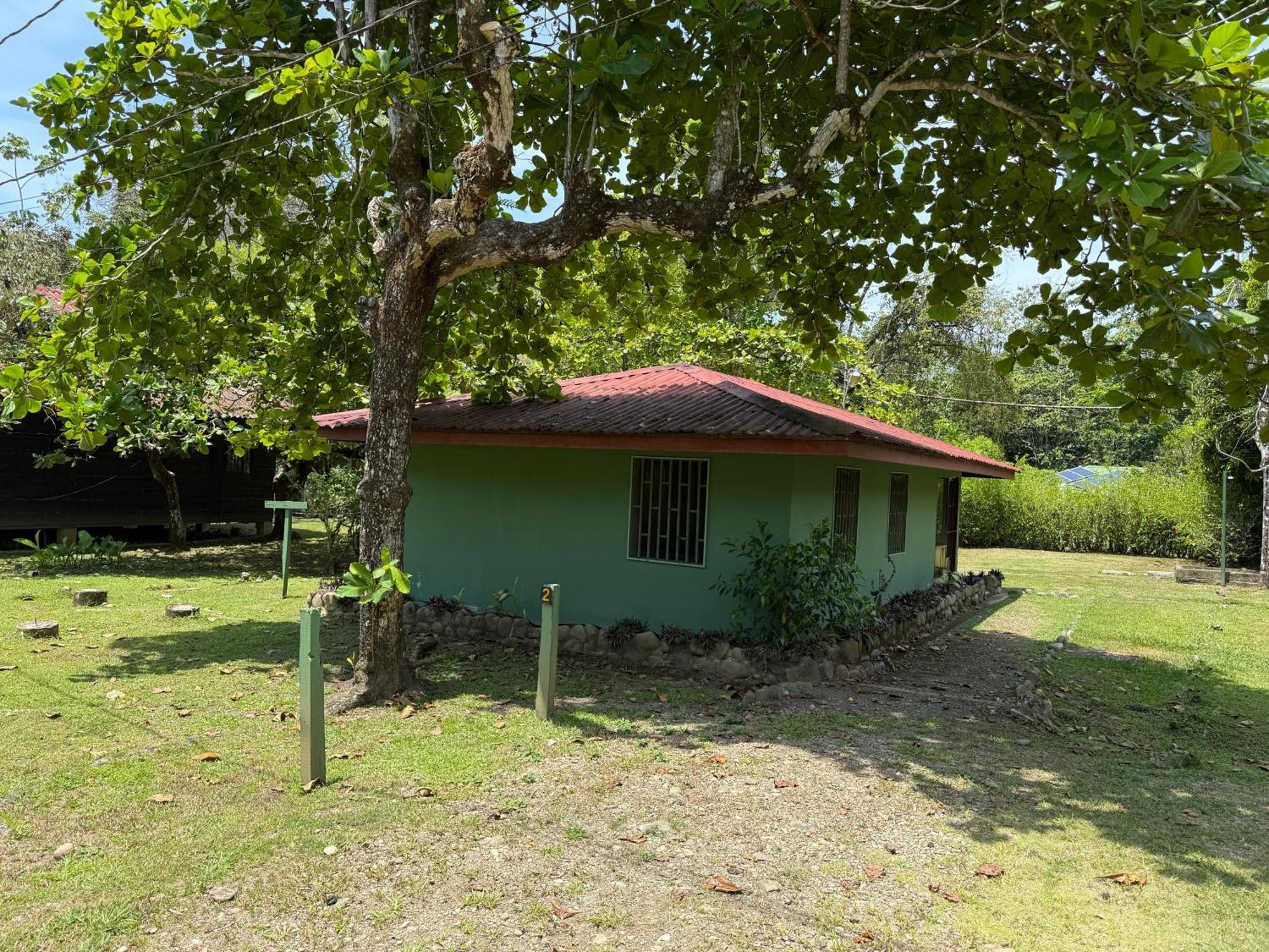 Hacienda Baru Lodge *