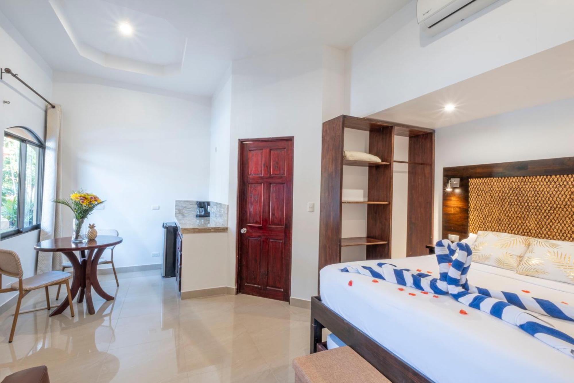 Brisas And Hotel 3*