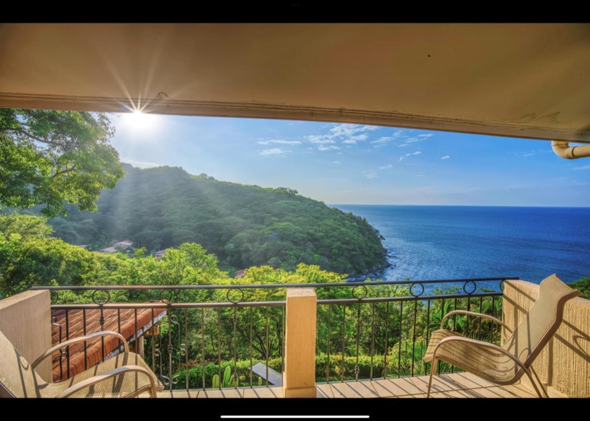 Bahia Pez Vela Villa *