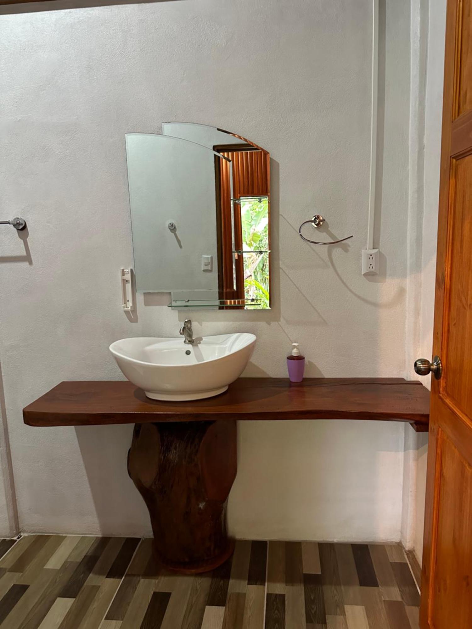 Lodge Arenal Rustic