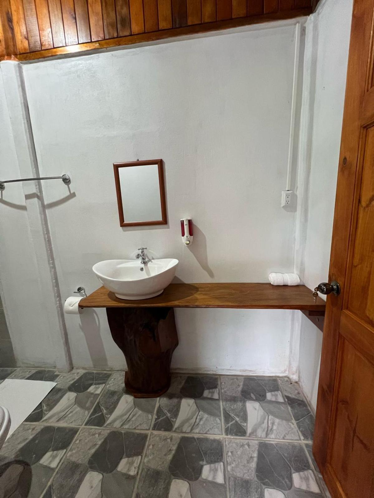 Arenal Rustic Lodge *