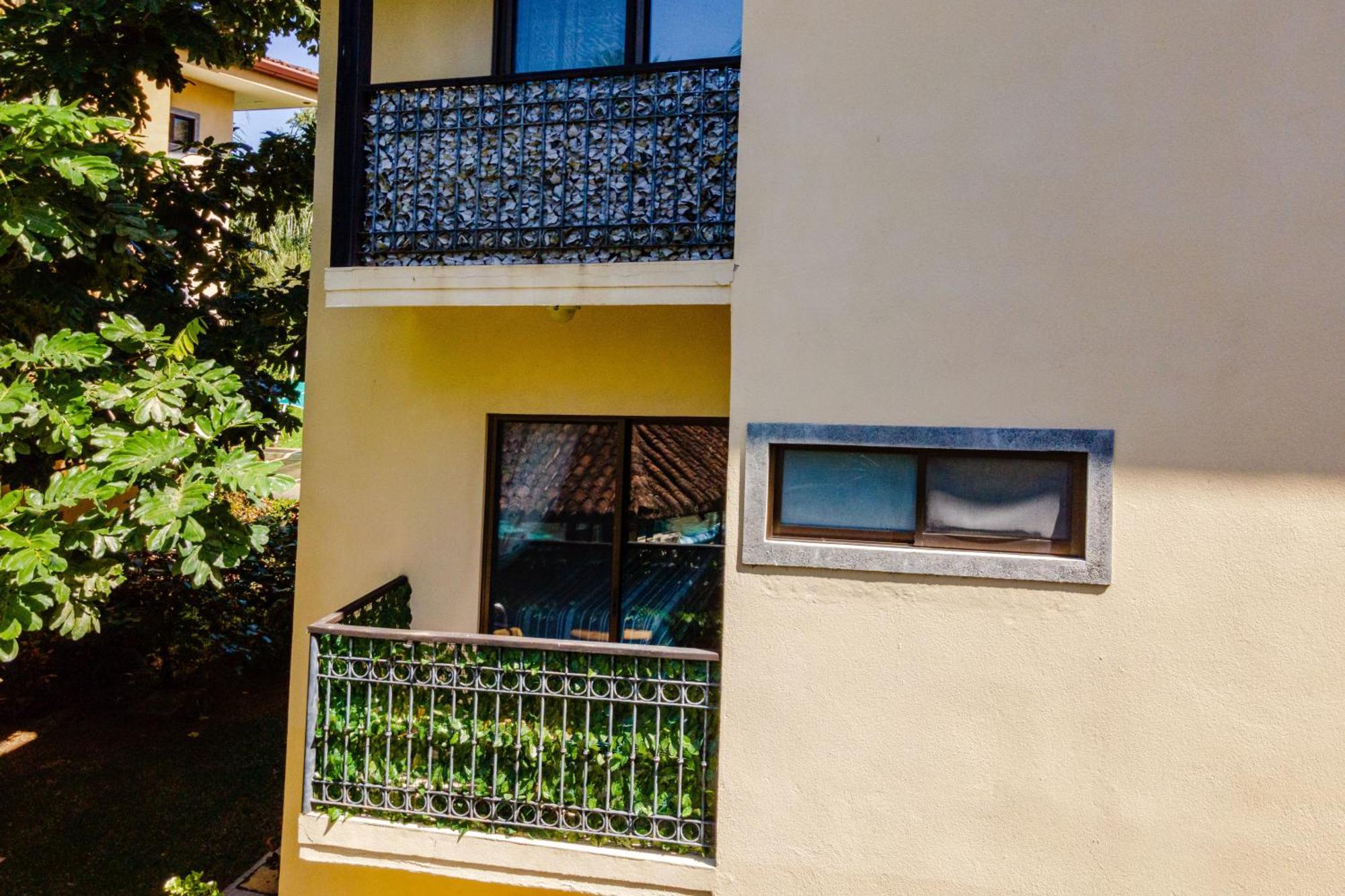 Luxury 2br Escape Near Apartment