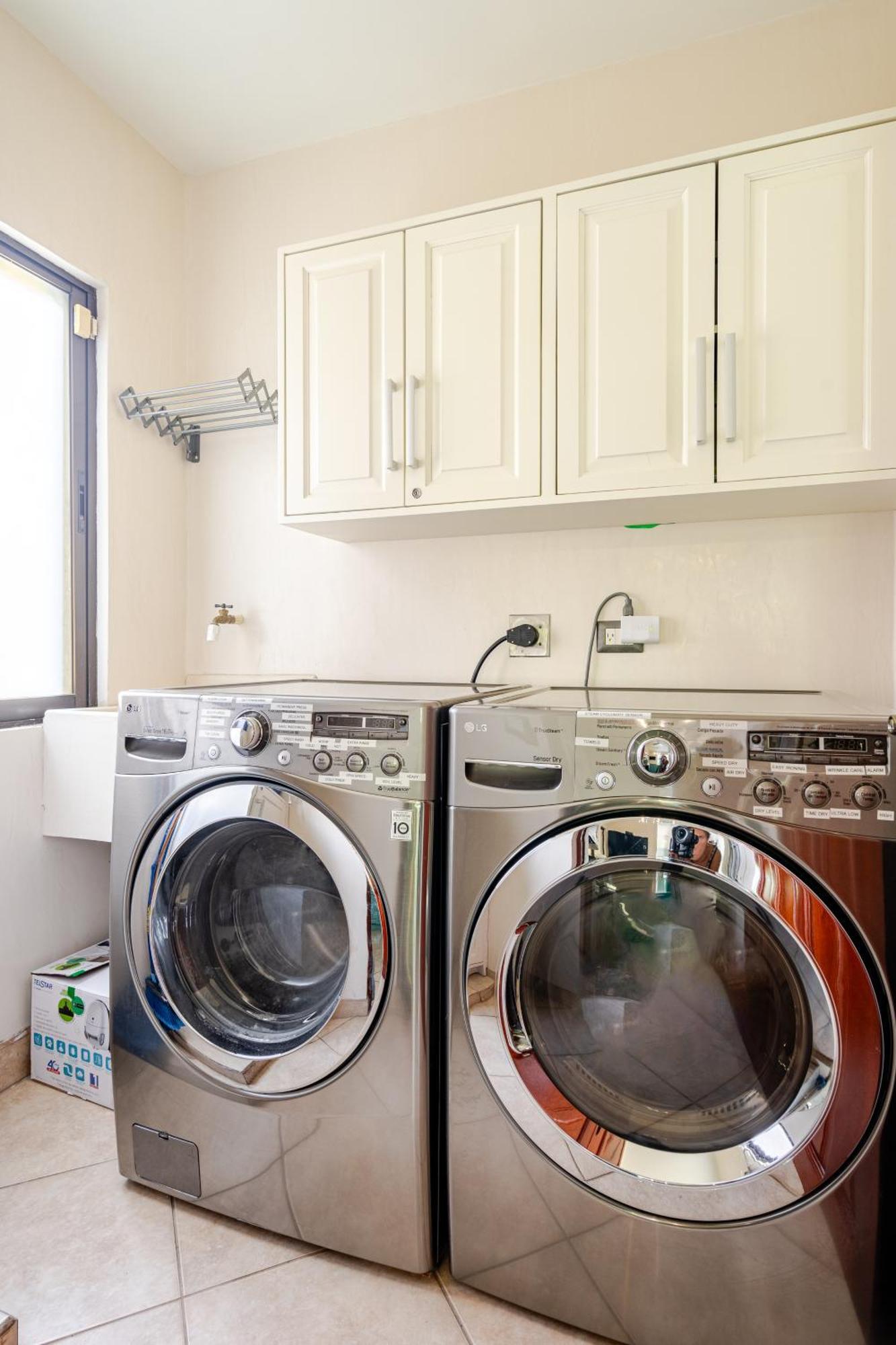 Luxury 2br Escape Near *