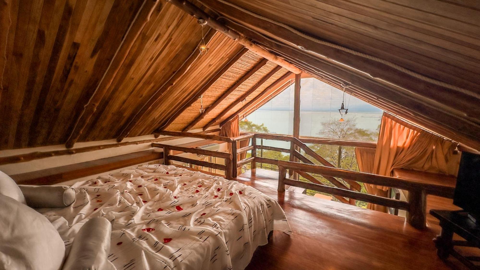 Hotel Issimo (adults Only)