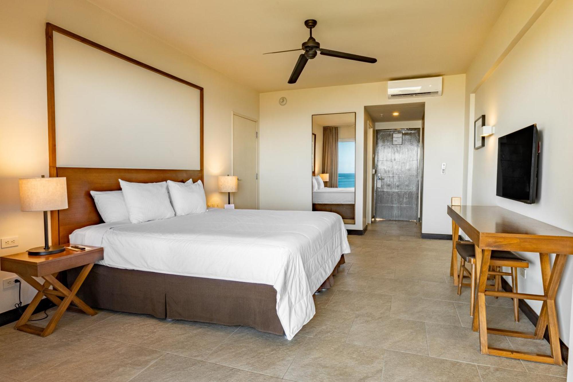 Wyndham Tamarindo