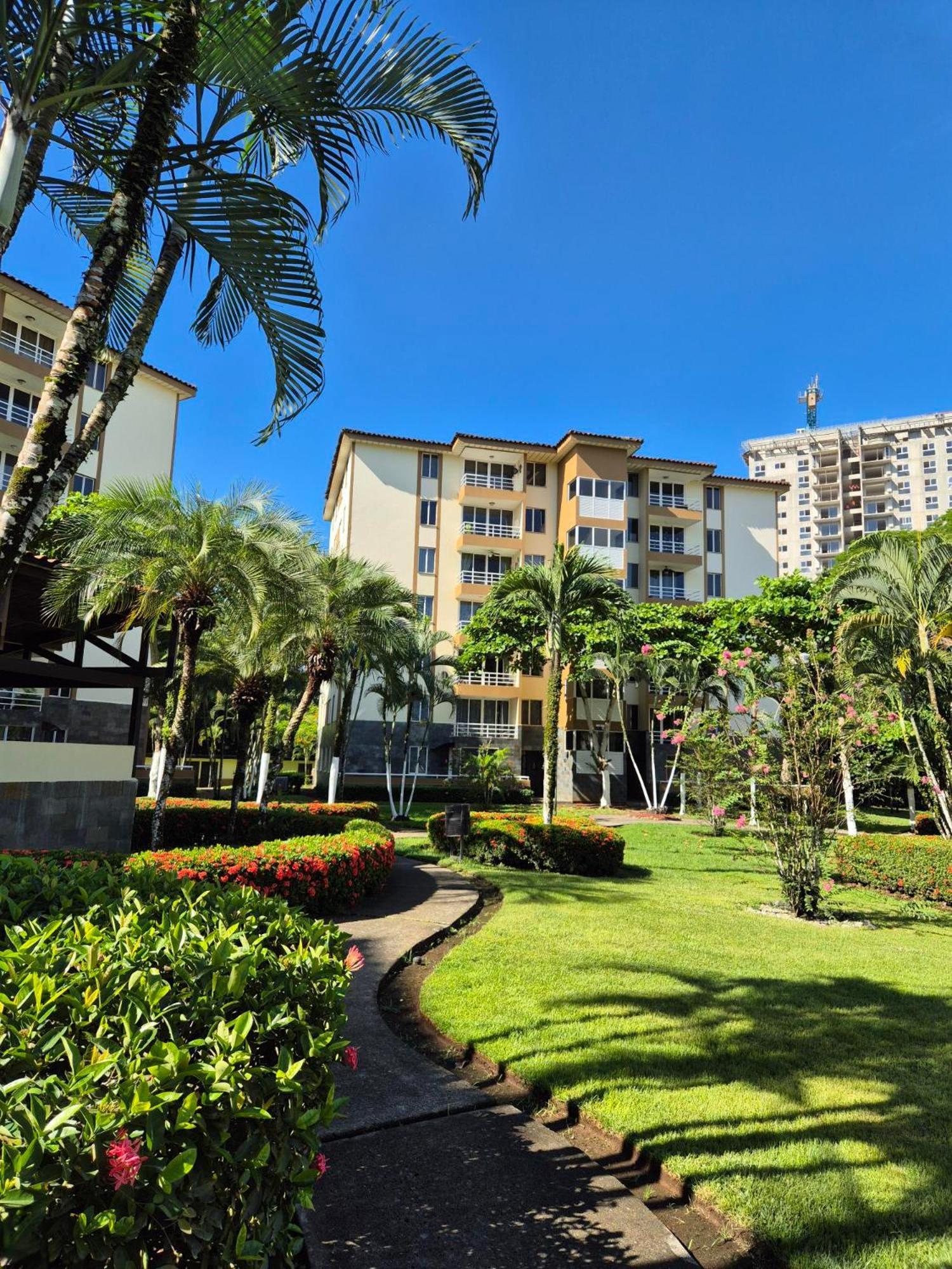 Apartment 3 Bedroom Condo, Playa Y Surf, Especial Familias Costa Linda 4-19
