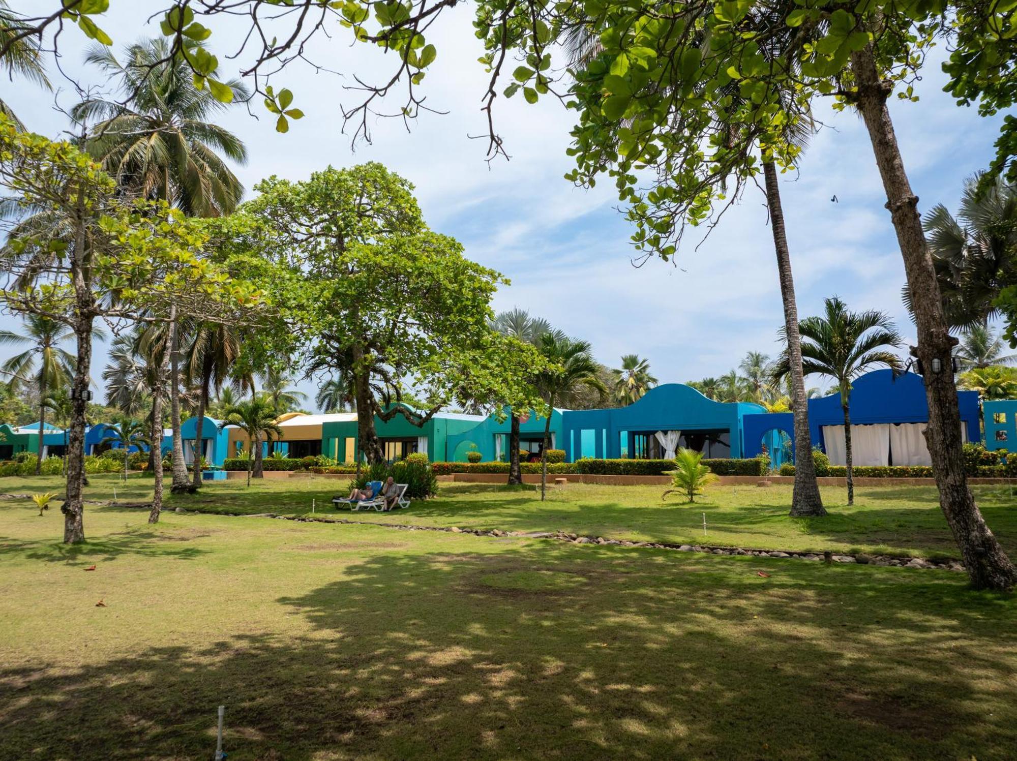 Alma Del Pacifico & 4* Esterillos Este